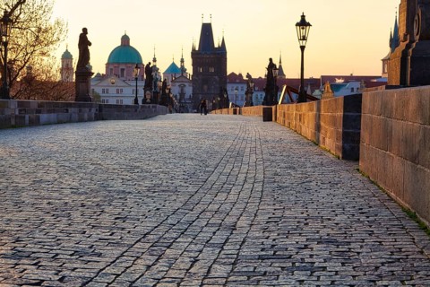 Charles Bridge with Old Town Bridge Tower, morning atmosphere, Prague, Czech Republic