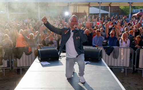 Mitch Keller at the Schlager Radio - Festival in Neuruppin at Hanger 312 on 24.05.25