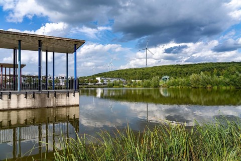 Dinslaken Site of the former Lohberg colliery, Lohberg neighbourhood, lake, mountain park, Lohberg