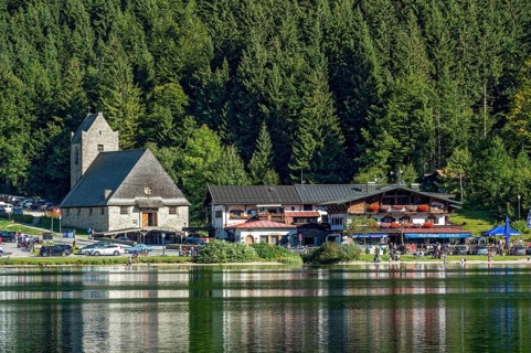 Parish church of St Bernhard, village and mountain lake Spitzingsee, municipality of Schliersee,