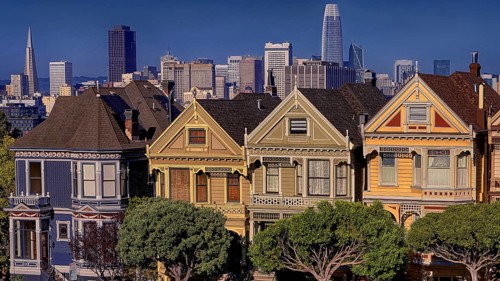 USA, California, San Francisco, Victorian houses on Alamo Square, San Francisco, California, USA
