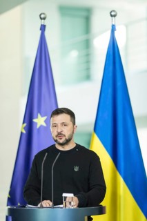Volodymyr Zelensky (President of Ukraine) gives a press statement together with Olaf Scholz at the