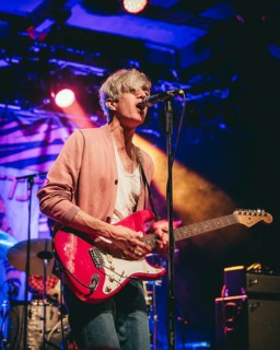 Keith Murray, singer and guitarist of We are Scientists live on Europe 2025 Tour at the Columbia
