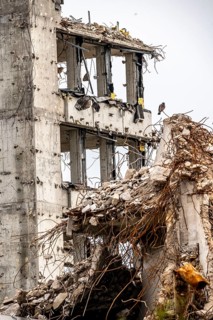 Demolition of the former RWE building complex, in the city centre, on the A40 motorway in Essen,