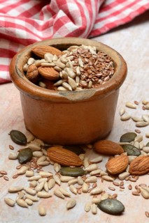 Potty kernels, mix of almond seeds, sunflower seeds, linseeds and pumpkin seeds