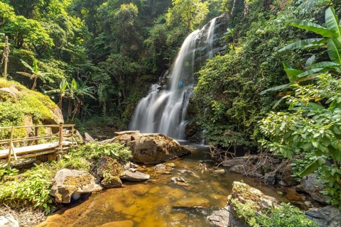 The Pha Dok Siew waterfall on the Pha Dok Sieo Nature Trail in Doi Inthanon National Park, Chiang