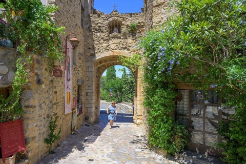 Archway in the medieval town of Castelnou, Département Pyrénées-Oriental, France