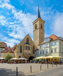 The Ägidienkirche on Wenigemarkt as the eastern entrance to the Krämerbrücke in the historic city