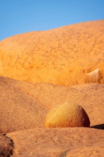 Detail, round rocks, Pontok Mountains, Große Spitzkuppe Nature Reserve, Namibia