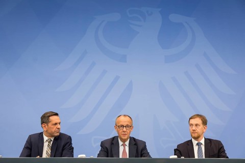 Olaf Lies (SPD, Minister President of Lower Saxony), Friedrich Merz (CDU, Federal Chancellor) and