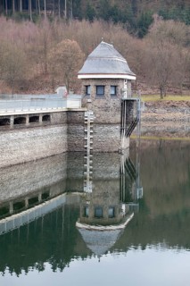 Dam of the Lister Reservoir, Attendorn, Germany, Europe, Staumauer der Listertalsperre, Attendorn,