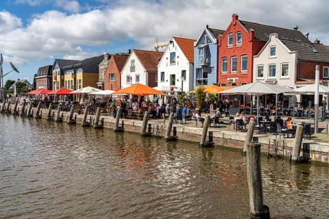 Gastronomy at the inland harbour and old town in Husum, Nordfriesland district, Schleswig-Holstein,