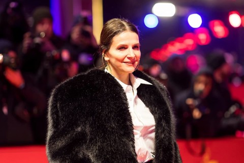 Juliette Binoche on the Red Carpet at the premiere of the film Queen at Sea at the Berlinale at the