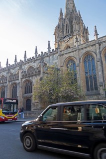 Bus, Taxi, University Church of St Mary the Virgin, Oxford, England, Great Britain