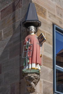 Figure of St Laurentius, house figure on a residential building, Lorenz Platz, Nuremberg, Middle