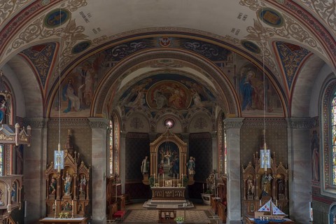 Chancel of the parish church Maria Opferung, built in 1889, Riezlern, Kleinwalsertal, Austria
