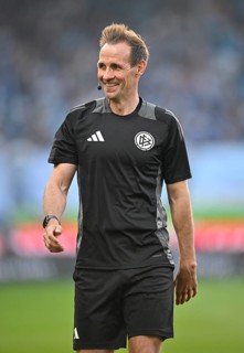 Referee Sascha Stegemann smiles, Voith-Arena, Heidenheim, Baden-Württemberg, Germany