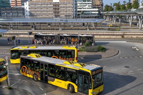 Connection of public transport by rail, road and long-distance railway at Utrecht Centraal station,