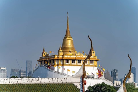 Golden Chedi of the Buddhist temple complex Wat Saket or Temple of the Golden Mount, Golden Mount
