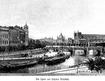 Spree at Lehrter Bahnhof, Berlin, city view, promenade, houses, bridge, transport, shipping, Kümos,