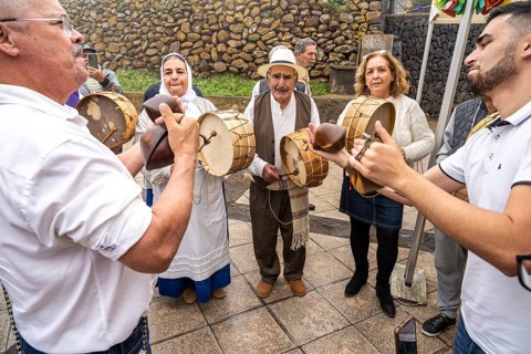 Traditionally dressed elderly musicians during the Bajada in Arure, La Gomera, Canary Islands,