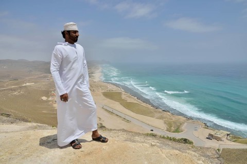 Local man wearing a white dishdash, near Mughsayl, Dhofar Region, Orient, Oman