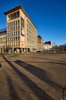 Sparkasse Saarbrücken head office, deep blue sky, cloudless, Neumarkt, Hohenzollernstraße,
