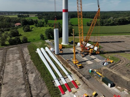 Dorsten, North Rhine-Westphalia, Germany, construction of a wind turbine, the first wind turbine of