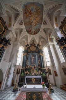 Altar with Lenten cloth, mid-18th century, Maria am Sand parish church in the Maria am Sand parish
