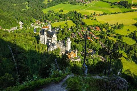 Neuschwanstein Castle, Schwangau, Ostallgaeu, Allgaeu, Swabia, Bavaria, Germany