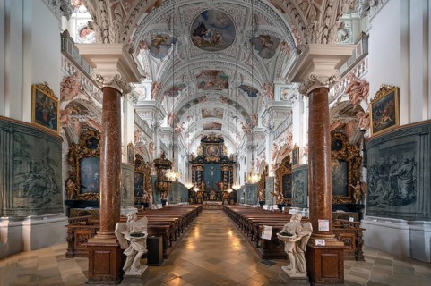 Interior of the parish church of the Assumption of Mary, on the left and right are fasting hangings