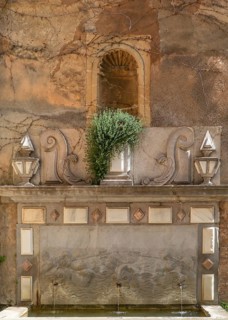 Fountain of the Dolphins (Pilar del Jardín de los Adarves), Granada, Andalusia, Spain