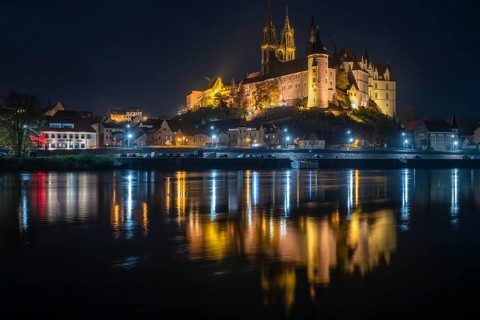 Albrechtsburg Castle and Cathedral, reflection in the Elbe at night, Meissen, Saxony, Germany,