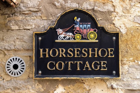 Sign with house name, Horseshoe Cottage, Horse Carriage, Cotswold Stone, Bretforton, The Cotswolds,