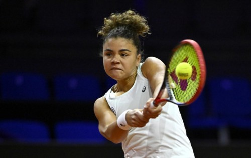Jasmine Paolini (ITA) Action, Tennis, Porsche Cup 2024, Porsche Arena, Stuttgart,