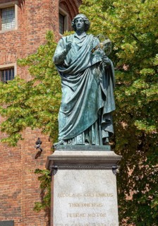 Nicolaus Copernicus Monument, Nicolaus Copernicus Memorial, on the Old Market in Torun. The