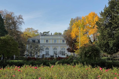 Classicist Villa Redoute with garden and fountain in autumn colors, Bad Godesberg, Bonn, North