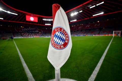 CL, Champions League evening, Allianz Arena, interior, corner flag, logo, scoreboard, pitch,
