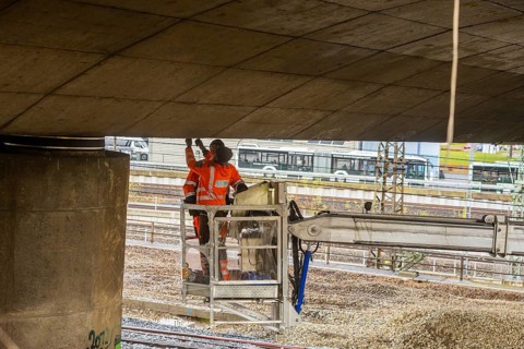On 24.11.24, employees of MKP GmbH inspected the Budapester Straße bridge over the railway arteries