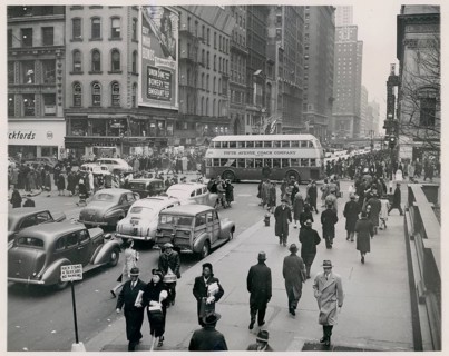 New York, Manhattan, passers-by, traffic, bus, shops, 5th Avenue, 42nd Street, people and vehicles
