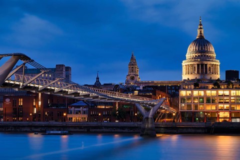 Millennium Bridge, Pedestrian Suspension Bridge, St Paul's Cathedral, Dusk, Blue Hour, City of