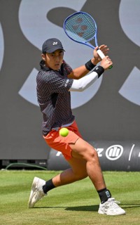 Rinky Hijikata (AUS) Action BOSS Open 2026, ATP 250 tennis, grass-court tournament, Stuttgart,
