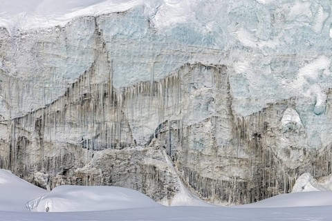 Heuglinbreen, retreating tributary glacier to Hayesbreen at Mohnbukta, bay at western shore of