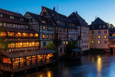 Ill, water, wine bar, half-timbered houses, Blue Hour, Petite France, Strasbourg, Alsace, France