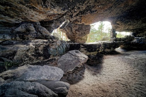 Lichterhöhle, Kleinhennersdorfer Stein, interior view, cave, sandstone cave, municipality of
