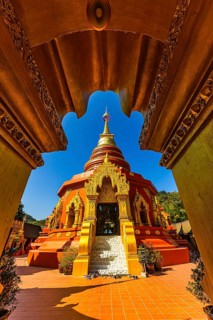 Portal to the Buddhist temple complex Wat Phra That Don Phra Chan, near Lampang, Lampang Province,