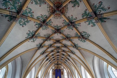 Gothic mesh vault, parish church of the Most Holy Trinity, founded in 1364, Kösslarn, Marktplatz