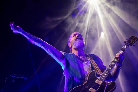 Dallas Green (vocals, rhythm guitar) from the Canadian band Alexisonfire, live at Huxleys Neue Welt