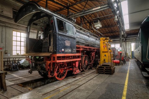 Repair of a freight locomotive, 41 364, built 1937-1941, Deutsche Reichsbahn-Gesellschaft,