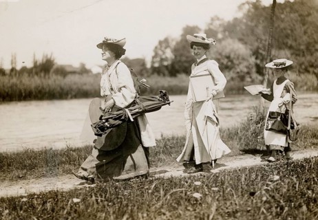 Dachau, Bavaria, painting woman, painters in the countryside, hobby leisure, group of woman and a